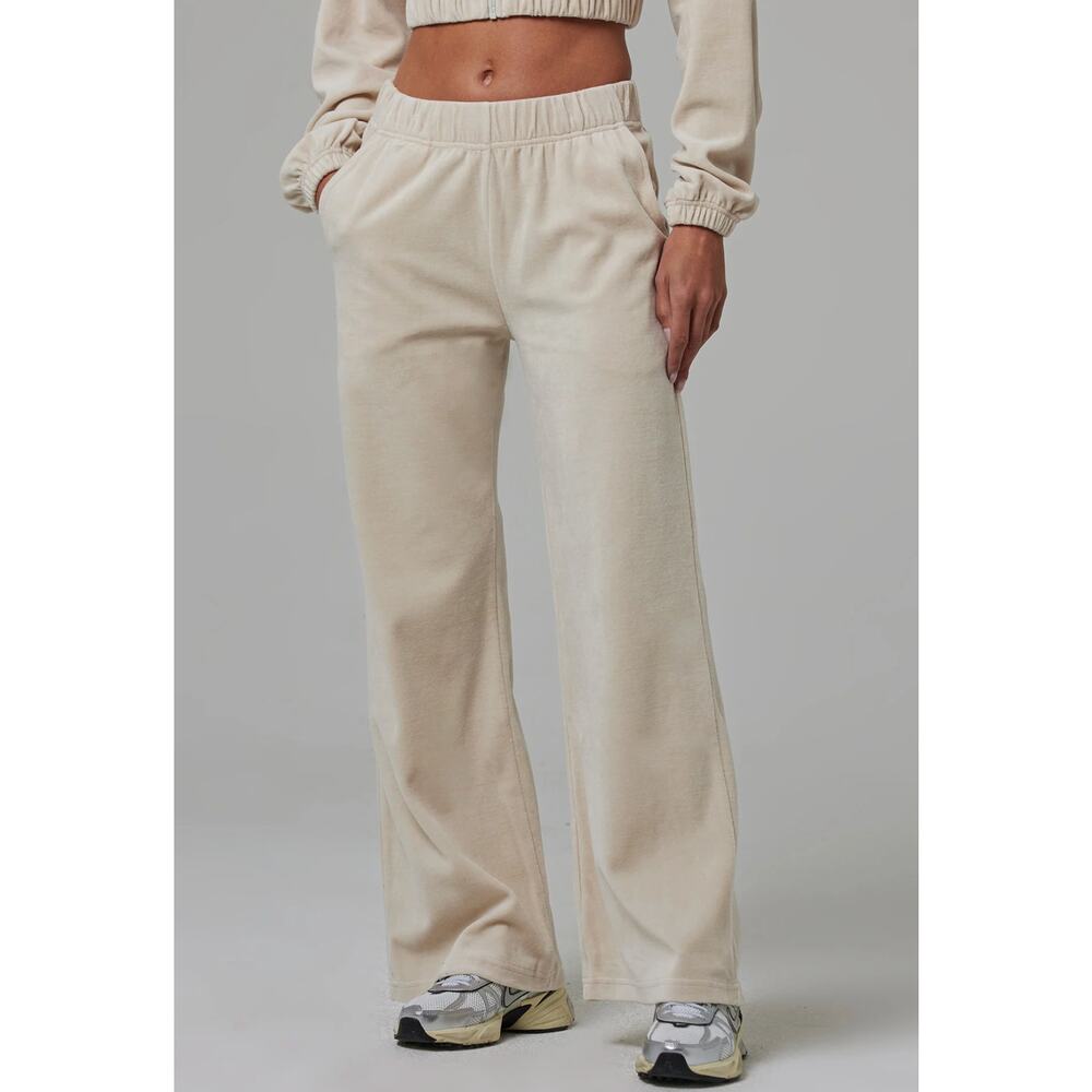 Talentless cream wide leg sweatpants